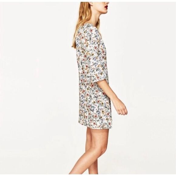 ✨Zara LADIES BELL SLEEVE FLORAL PRINT MINI SZ LARGE DRESS✨ - Picture 3 of 10